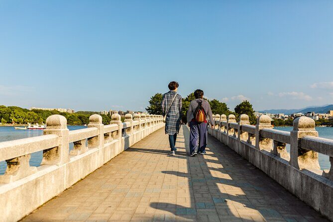 Fukuoka Like a Local: Private & Personalized Experience 2-3 hours - Fukuoka Castle ruins: gates, guard towers, and context