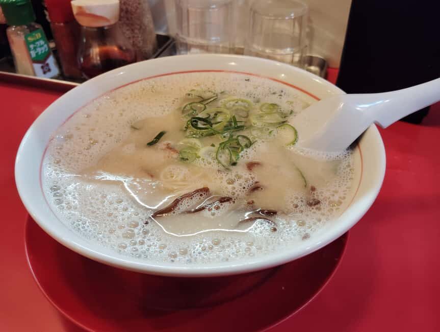 Fukuoka: Nakasu Food Stall Private Guided Tour with Tastings - What makes yatai night special between Hakata and Fukuoka