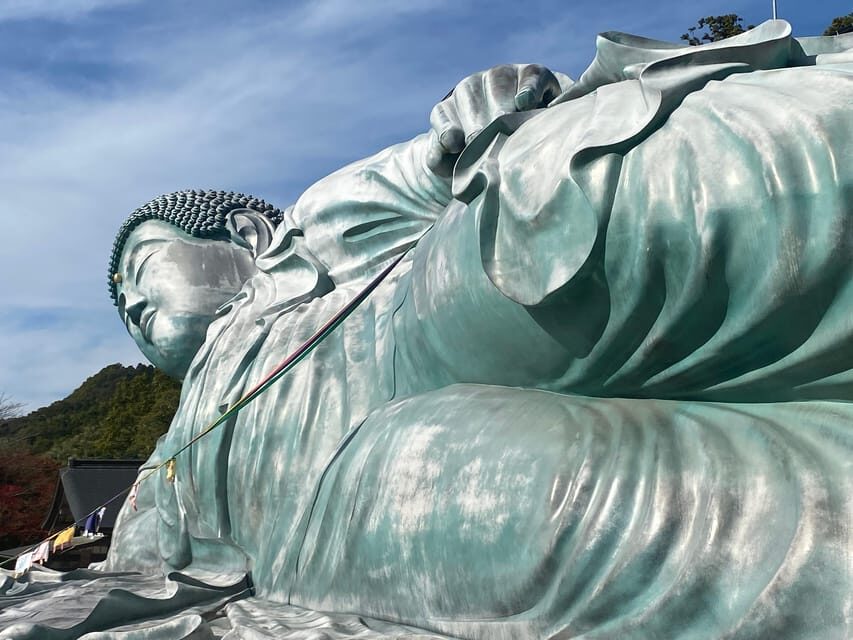 Fukuoka: Nanzoin Temple and Reclining Buddha Guided Tour - Key moments you should care about