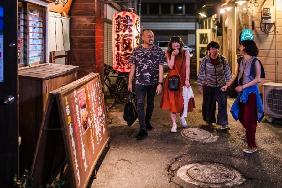 Fukuoka Private and Personalized Walking Tour with a Local - Walking Fukuoka like a neighbor: pace, pauses, and reroutes