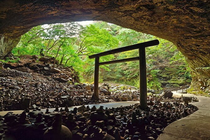 Fukuoka Takachiho Gorge, Amano Iwato and Scenic Train Tour - Riding the Takachiho Amaterasu Railway: Neon Tunnel and the Highest Bridge