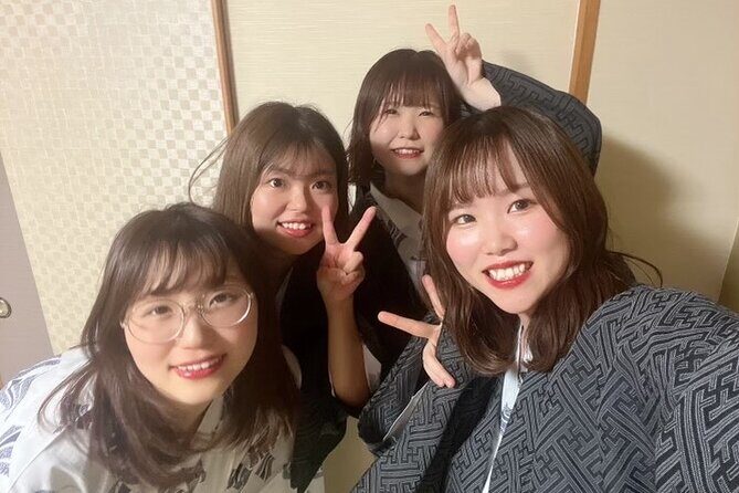 Full Day Private Skiing / Snowboarding Tour in Sapporo - Between skiing and soaking: Jozankei Onsen quick stop
