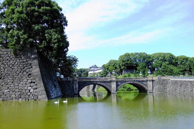 Full Day Tokyo Tour, From/To Tokyo,Yokohama, Narita, 2- 12 guests - Senso-ji Temple: Asakusa’s classic welcome to Tokyo