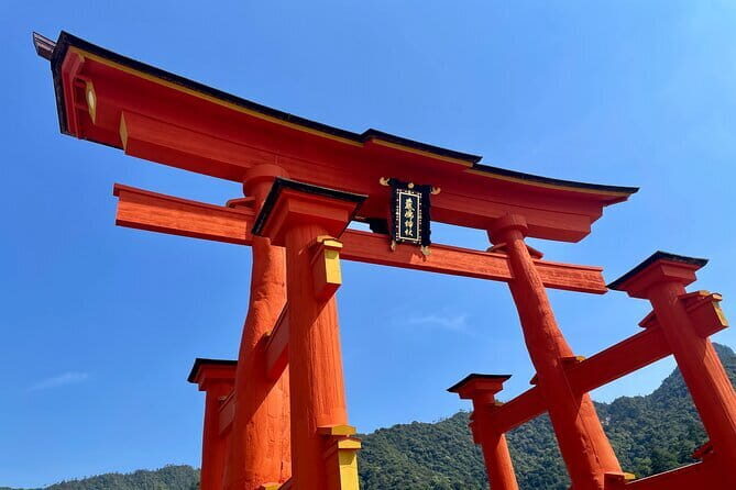 Full Day Tour Hiroshima Hidden Gems and Highlights - Peace Memorial Park and Museum: Atomic Bomb Dome and Reflection Time