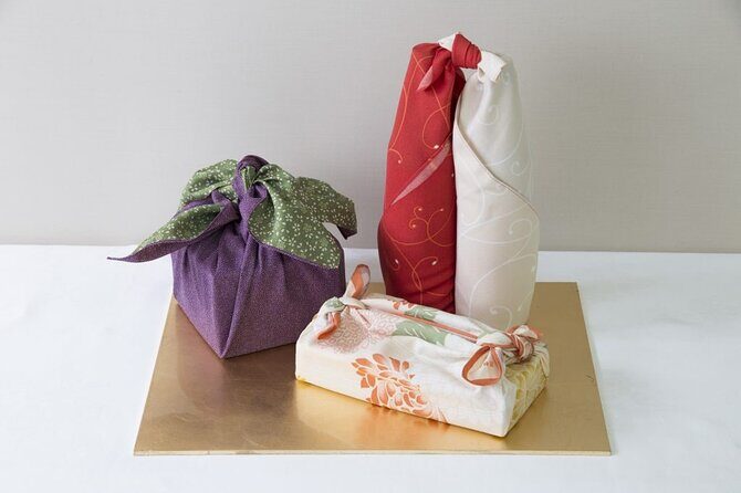 Furoshiki Cloth Wrapping - Seven Techniques, One Take-Home Craft