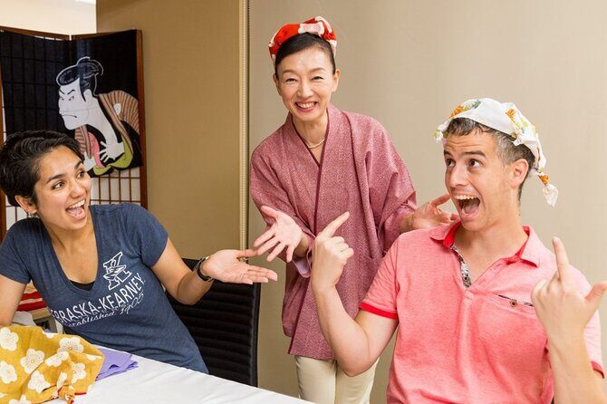 Furoshiki Cloth Wrapping - Exactly What You Learn: From Basic Knots to 7 Practical Wraps