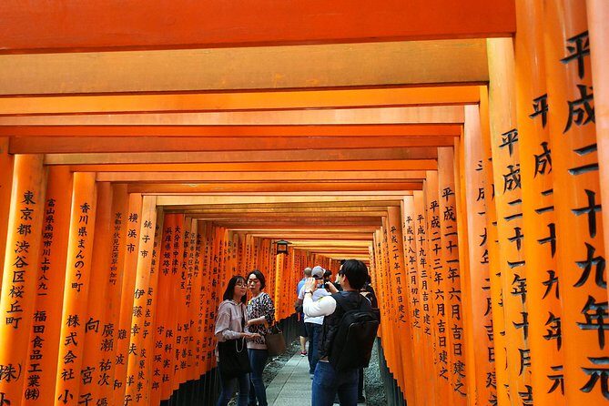 Fushimi Inari & Nara Highlights Walking Tour - Walking through the torii gates: how to enjoy it without rushing