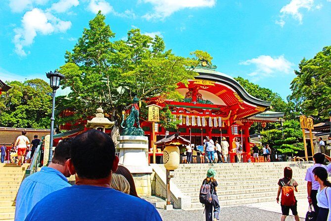 Fushimi Inari Shrine: Explore the 1,000 Torii Gates on an audio walking tour - Hand Water and the main hall: where the narration slows you down