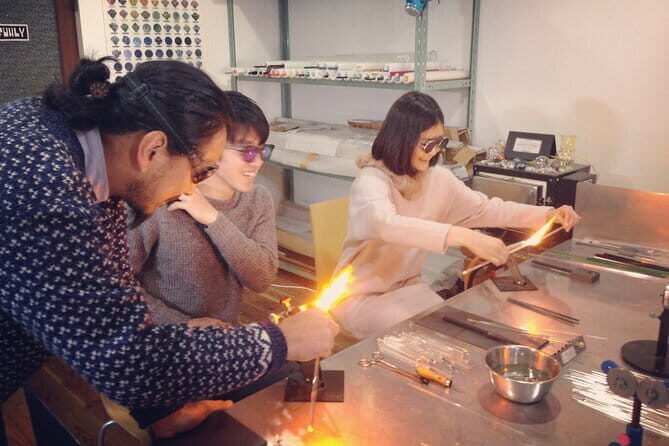 Glass Experience Studio: Craft Your Own Unique Accessories - Glass Experience Studio in Kurobe: the setting and the vibe