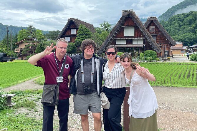 Gokayama and Shirakawago (UNESCO Heritage) Small Group(Max 9) - Lunch and the little details that make the day smoother