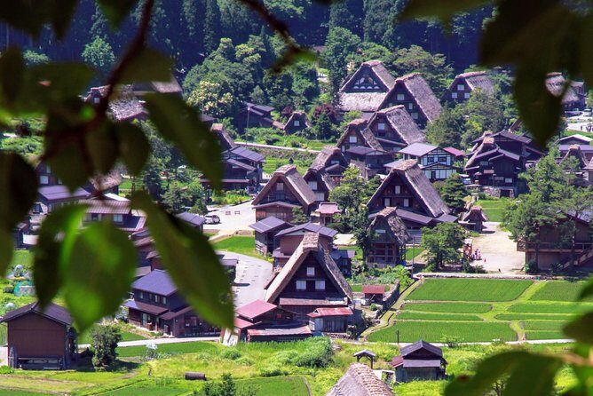 Gokayama and Shirakawago (UNESCO Heritage) Small Group(Max 9) - Pickup from Kanazawa: the simple 7-Eleven meeting point