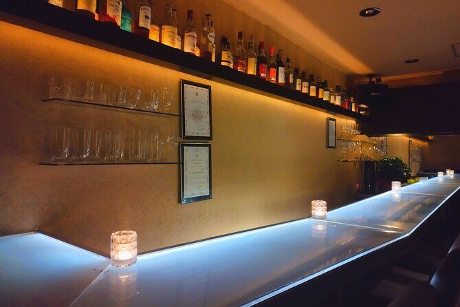GoldenGai Daytime JapanWhisky BeginnersSession w/FemaleBartender - Why Golden Gai at Daytime Works for Whisky Beginners