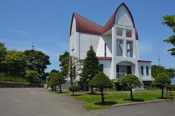 (GROUP PRICE)Private Hokkaido Guided Day Tour with Transportation - Price and Value for a Group Up to 5