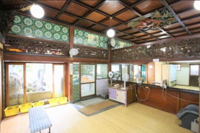 Guide tour of Japanese bathing culture at Funaoka Onsen - Who should take this tour (and who should skip hot springs)