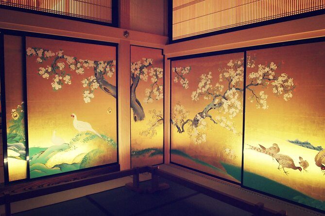 Guided Half-day Tour(PM) to Nagoya Castle and Modern Technology at SCMAGLEV - How Japan’s rail mindset connects to what you saw at the castle