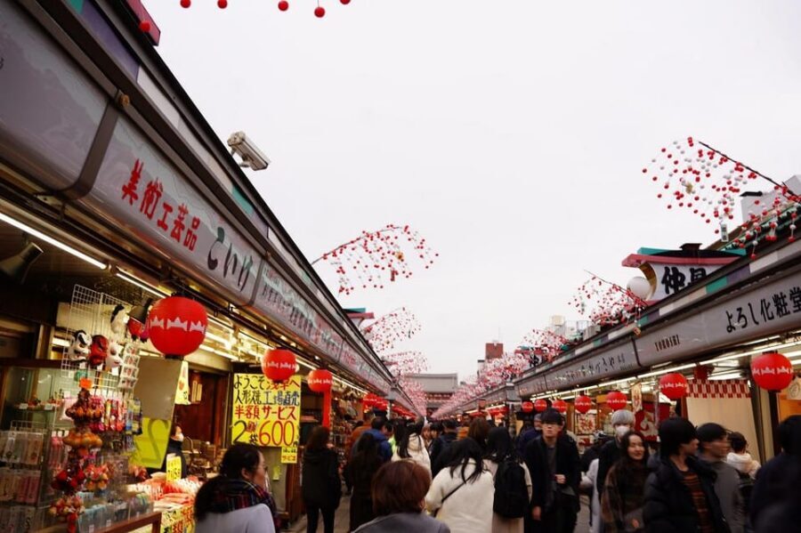 Guided Tour of Walking and Photography in Asakusa in kimono - The wrap-up: returning the kimono and using the rest of your day