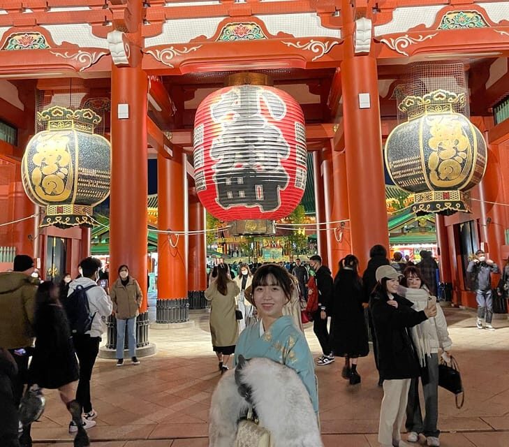 Guided Tour of Walking and Photography in Asakusa in kimono - Asakusa’s first big scenes: Kaminarimon and Nakamise in full view