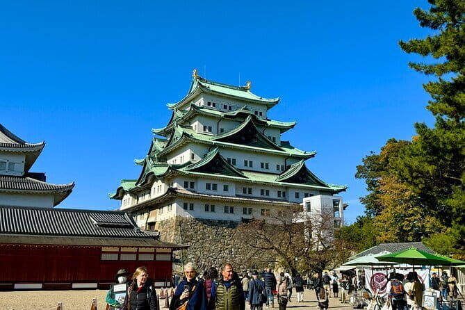 Gujo, Hida Takayama, and Shirakawa-go Day Tour from Nagoya - Gujo Hachiman: Edo-Era Streets and the Waterway That Runs Through Town