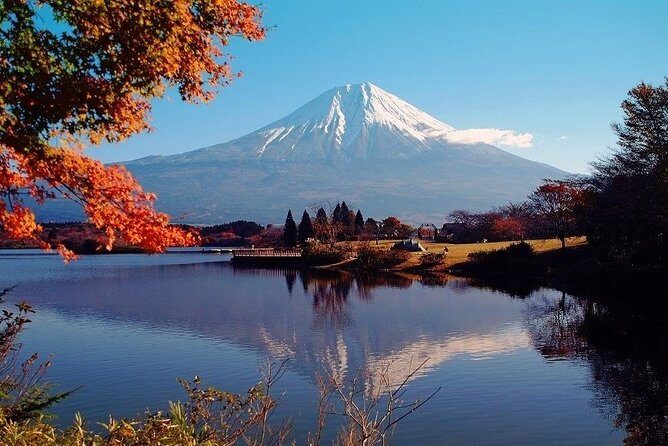 Hakone Full-Day Private Tour(Tokyo DEP.) with Government-Licensed Guide - Should you book this Hakone private tour from Tokyo?