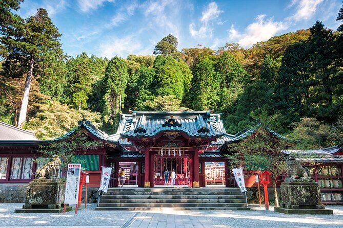 Hakone Private Two Day Tour from Tokyo with Overnight Stay in Ryokan - Day 2: independence time in Hakone’s gardens and viewpoints