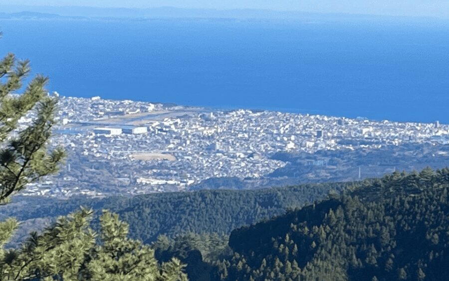 Hakone: Traverse the Hakone Caldera and Enjoy Onsen - Price and value: what you get for $154, and what you’ll pay separately
