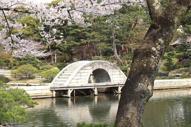 Half-Day Hiroshima Highlights Tour - Hiroshima Highlights in Half a Day: What This Tour Really Delivers