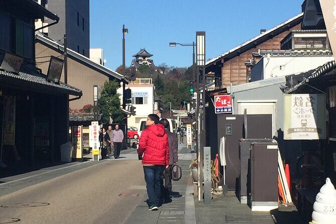 Half-Day Inuyama Castle and Town Tour with Guide - Sanko Inari Shrine at the Foot of the Hill