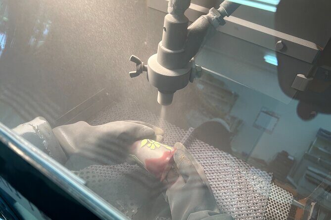 Handmade Japanese Glass Art Sandblasting Workshop in Tokyo - From Etching to Finishing: Turning Your Pattern Into a Keepsake