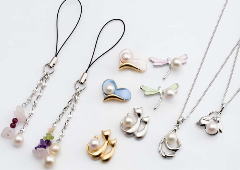 Hands-on Pearl Harvesting Workshop! - Picking Metal Fittings: The Part That Turns a Pearl Into Your Accessory
