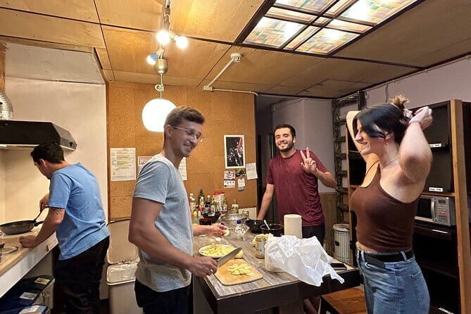 Hide's Table A Unique Dinner Gathering Every Wednesday Night - Location and Meeting Point: Share House Sumiyoshi to Start the Night