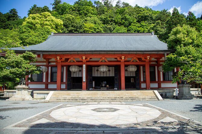 Hiking Tour for Sacred Sites in Kyoto with a Guide - Kurama-dera: Spiritual Quiet Before You Hit the Trail