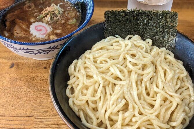 Himeji Tour with Castle Visit and Authentic Ramen Experience - Key Highlights Worth Booking