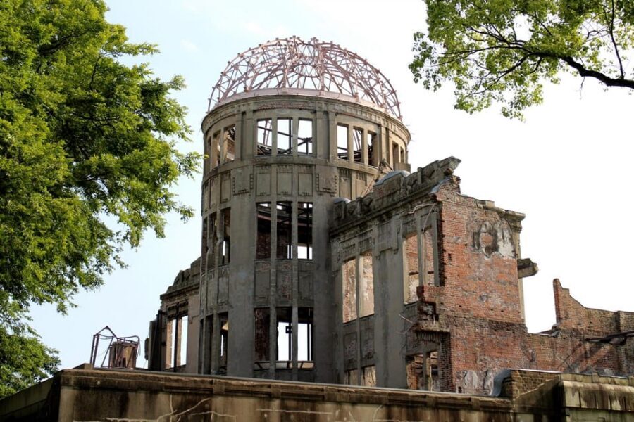Hiroshima: 1-Day Hiroshima and Miyajima Tour - Meeting at Hiroshima Station and Getting Oriented Fast