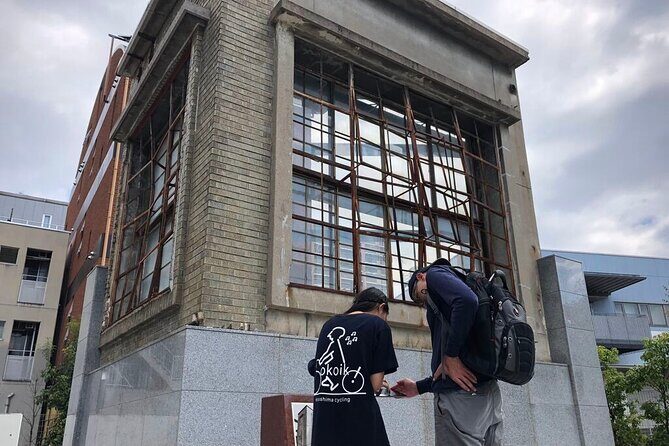 Hiroshima 3hr Peace Cycling Tour with Local Guide - Hiroshima Castle, shrine gate survival, and central green space