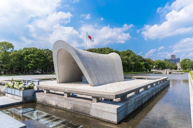Hiroshima and Miyajima Private Tour with English Speaking Driver - Why a private Hiroshima and Miyajima day works better than DIY