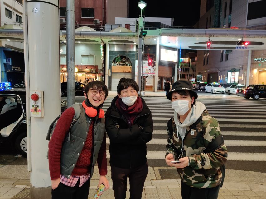 Hiroshima: Food and Culture Guided Walking Tour with Dinner - Three local restaurant stops: how the 10+ dishes actually land