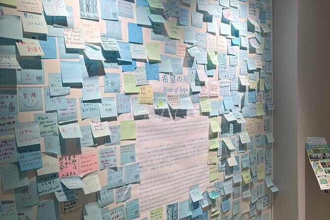 Hiroshima/Guided Virtual Tour of Peace Park/PEACE PARK TOUR VR - Stop 5: River of Hope messages at the Rest House