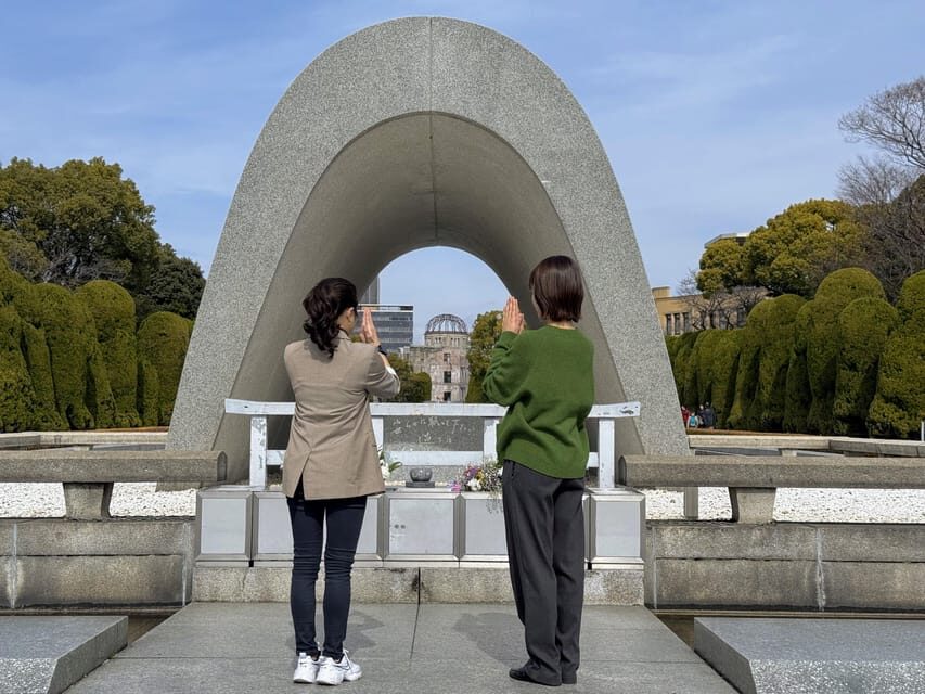 Hiroshima: Hiroshima and Miyajima UNESCO Sites 1-Day Tour - The Atomic Bomb Dome and Peace Memorial Park: how the tour handles the emotional core