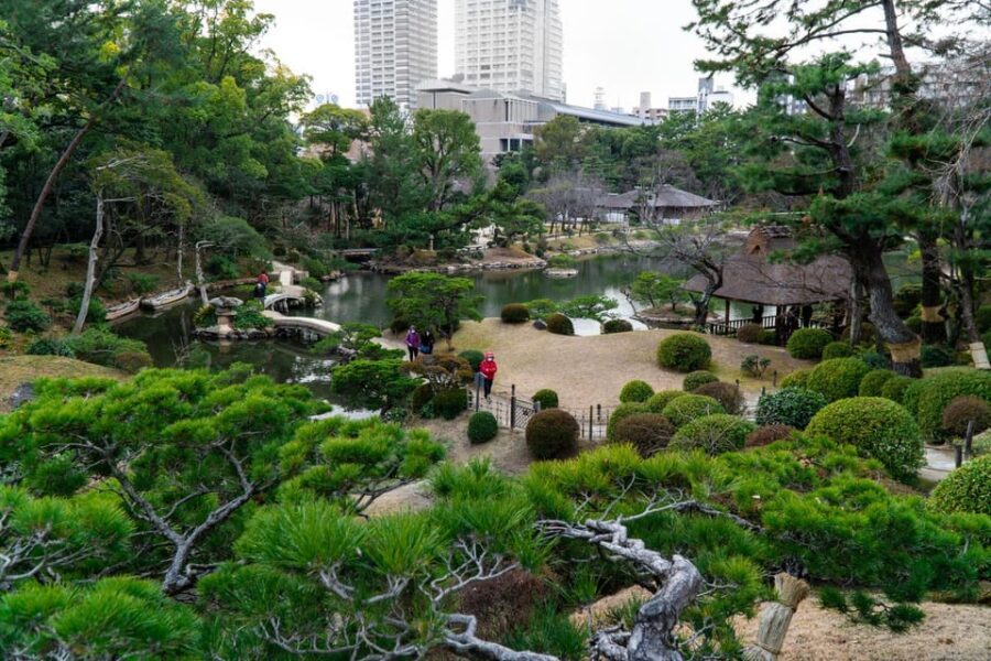 Hiroshima: History and Hidden Gems Tour - Key things you’ll notice on this tour