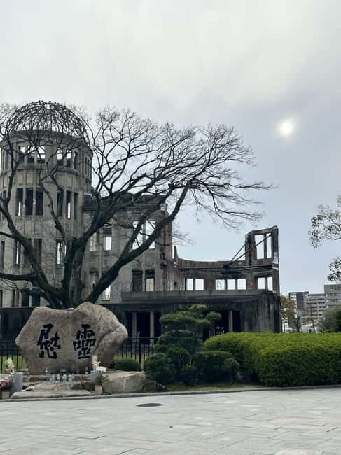 Hiroshima & Miyajima Island Private Tour: History & Culture - Private Guide Power: Pace Control, Patience, and English That Flows