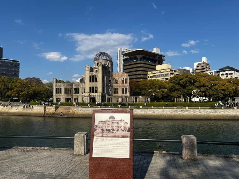 Hiroshima Peace Memorial Park: A Guided Tour - Meeting at the Atomic Bomb Dome and keeping the pace realistic
