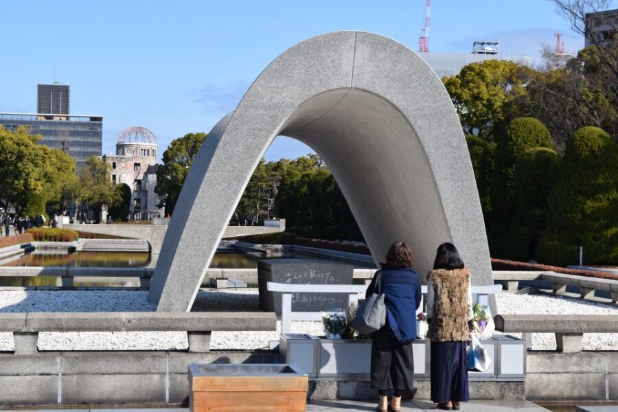 Hiroshima: Private Food Tasting Tour with a Local Guide - Momiji Manjū: the sweet maple-leaf moment