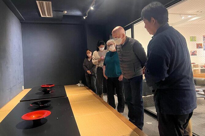 Hiroshima:Private lacquer workshop experience tour(gift included) - The Ro iro (Wax Color) Technique in Plain Terms