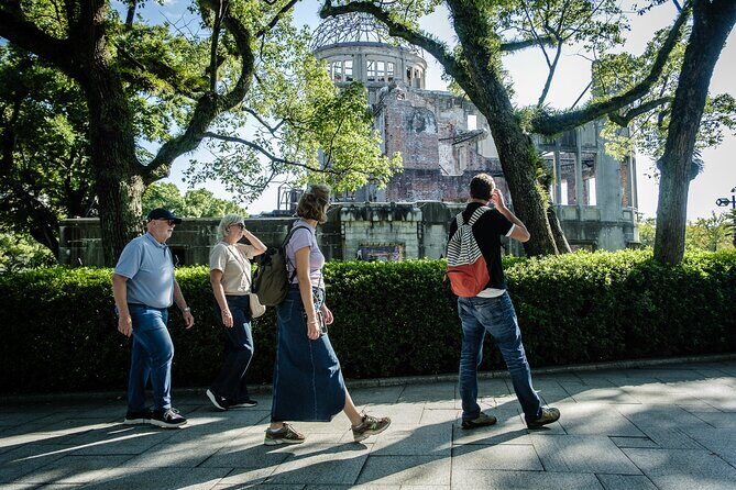 Hiroshima’s Heart: A 4-Hour Private Storytelling Walk - Shukkeien Garden: A Gentle Warm-Up Before the Memorial