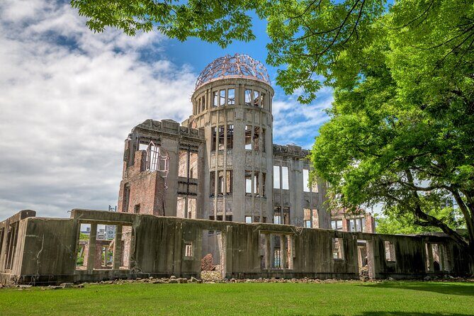 Hiroshima’s Historic Walk Private Tour: Castle, Dome & Peace Park - What this Hiroshima Historic Walk really delivers in 2 hours