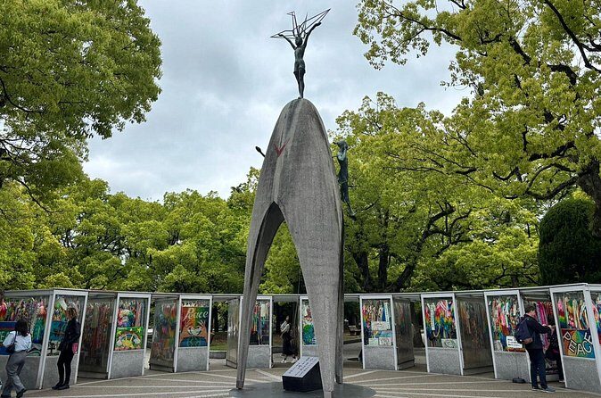 History of Hiroshima Group Walking Tour - Children’s Peace Monument and the Paper Crane Symbol