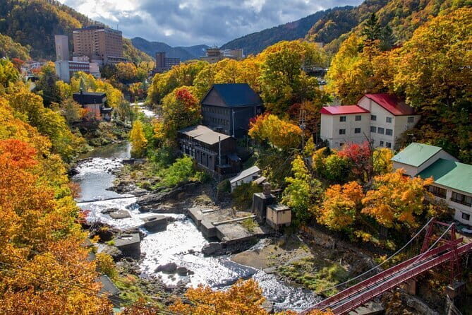 Hokkaido Asahiyama Zoo and Blue Pond Elf Terrace Day Trip - Weather and How Flexible Your Day Can Be