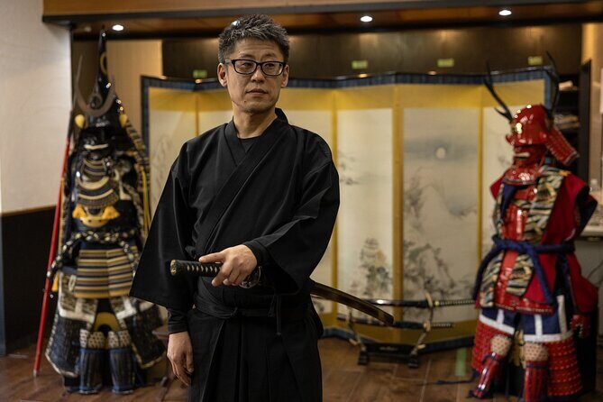 Honor - Experience Samurai & traditional Culture to the fullest - Armor Battles and Photo Moments on Osaka Castle Grounds