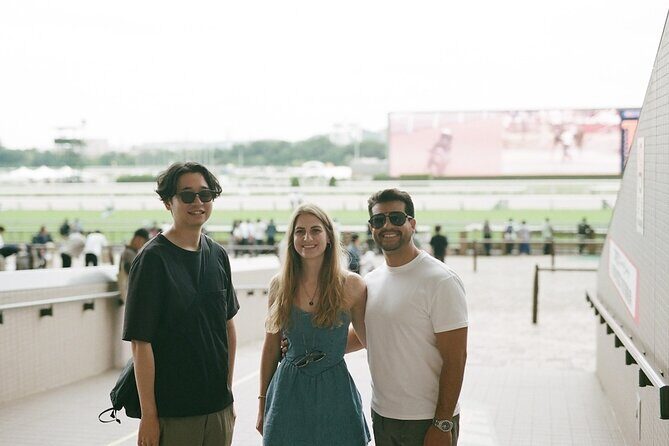Horse Racing Tour with Local Fans in Tokyo Racecourse - Betting on the Spot: How the Guide Keeps It Simple