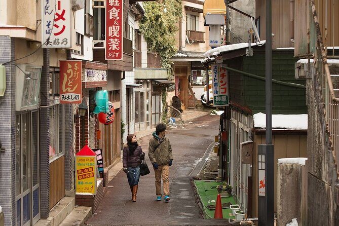 Hot Spring Town Walking Tour in Shima Onsen - Your guide is the difference: Masuo’s long-term local perspective